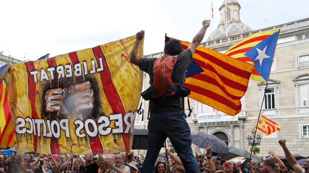 El independentismo radical amenaza al Govern de Quim Torra en vísperas del 1-O