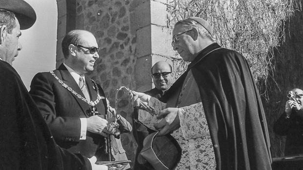 Un libro recoge la vida y obra de los mejores años del cardenal Marcelo en Toledo