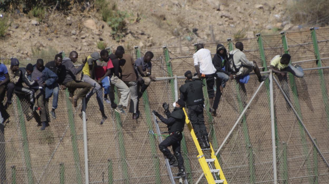 Imagen de la valla de Melilla en 2014