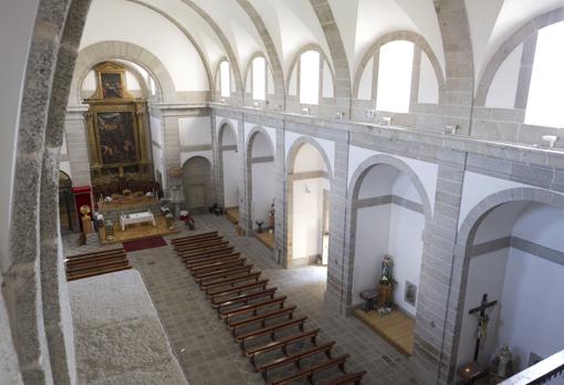 Interior del templo