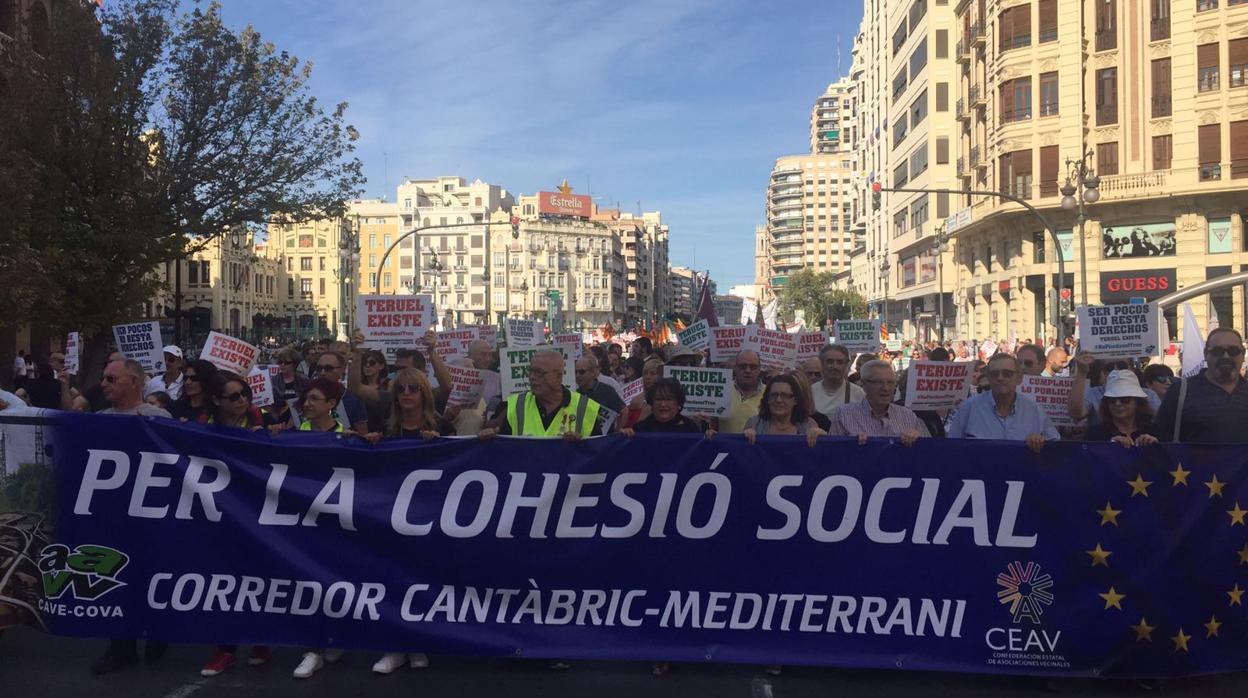 Imagen de la manifestación convocada este domingo en Valencia