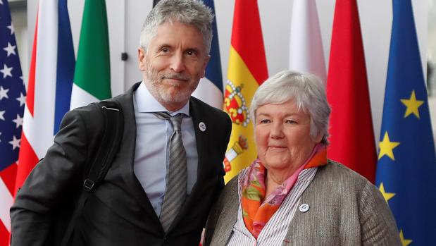 Marlaska, tras la llegada de 2.000 inmigrantes en 72 horas: «Todo controlado»