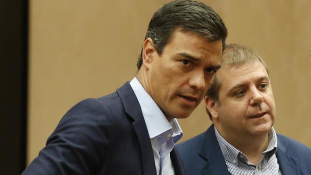 El Gobierno instrumentaliza Correos: «Si con 200.000 euros llevé a Pedro a La Moncloa, imagínate aquí»