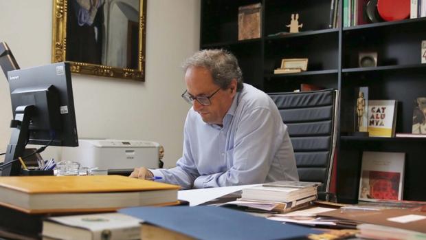 Los secesionistas publican fotos trabajando el 12 de octubre: «Un día más, nada que celebrar»