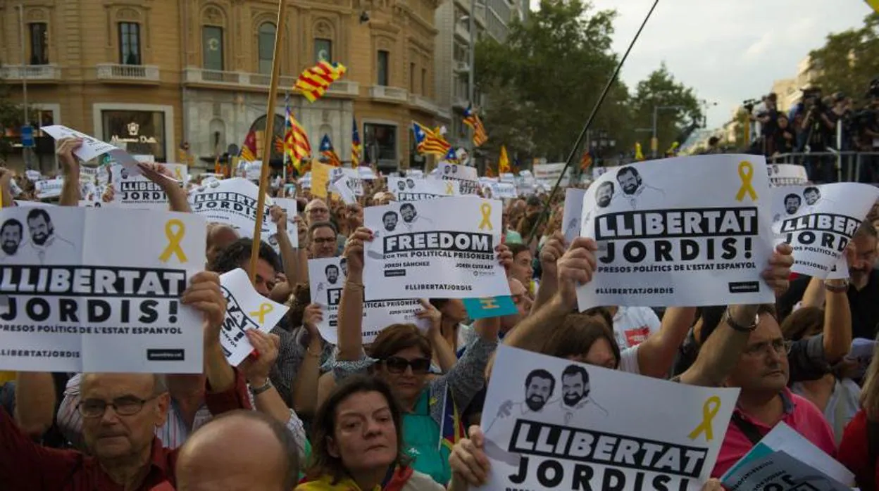 Detalla de una manifestación de protesta por el encarcelamiento de los Jordis, el octubre de 2017