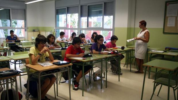 Interior una aula en un centro educativo en Barcelona