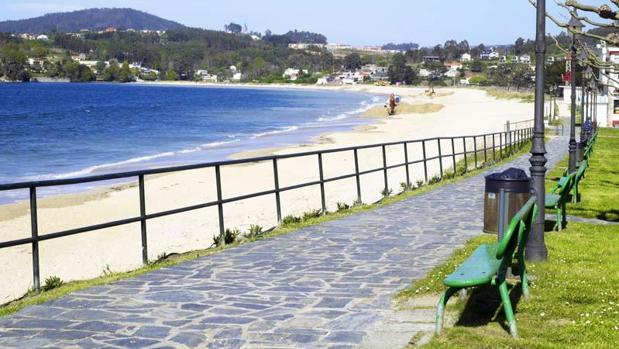 Encuentran flotando en el mar el cuerpo sin vida de un varón en Miño