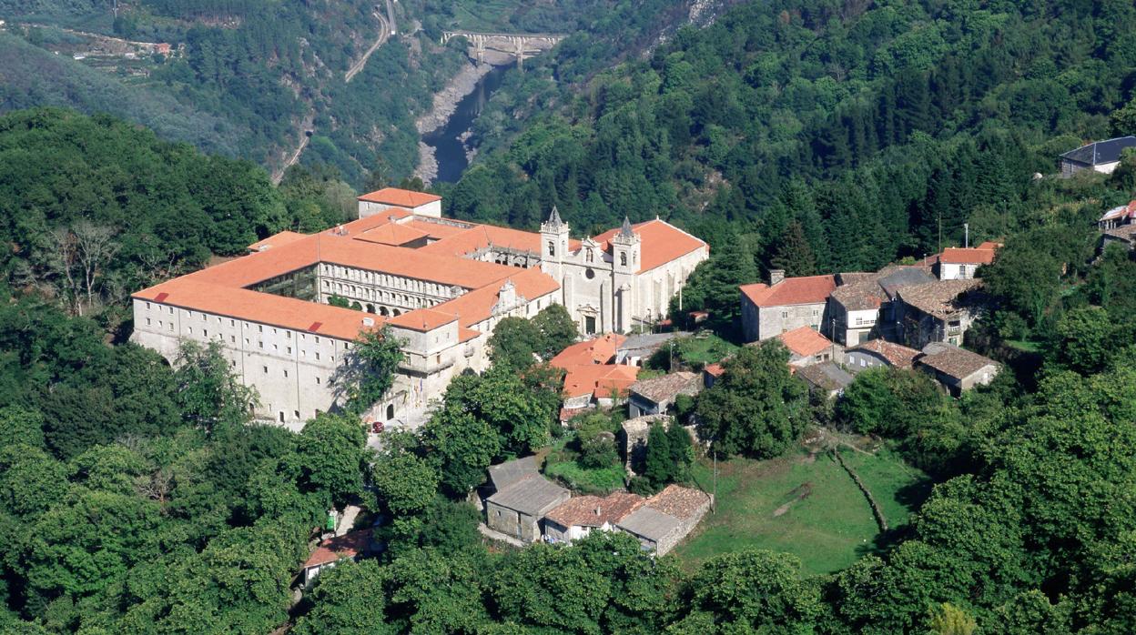 Vista del parador orensano, ubicado en plena Ribeira Sacra