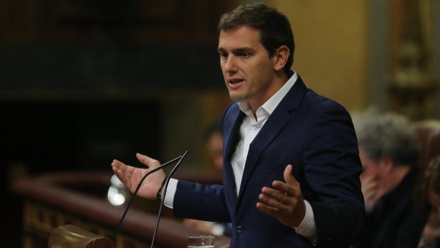 Rivera acusa al Gobierno de «intentar cambiar el criterio» de los jueces del «procés»