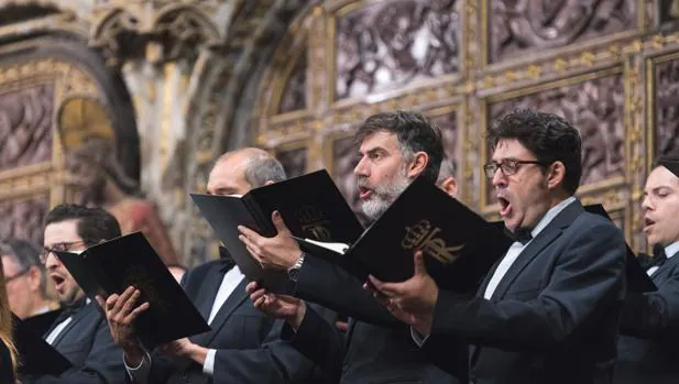 El Coro del Teatro Real interpretó «Ein Deutsches Requiem» en la catedral de Toledo