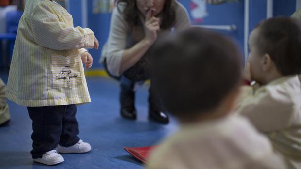 Las escuelas infantiles regionales serán gratis en septiembre, pero no las del Ayuntamiento