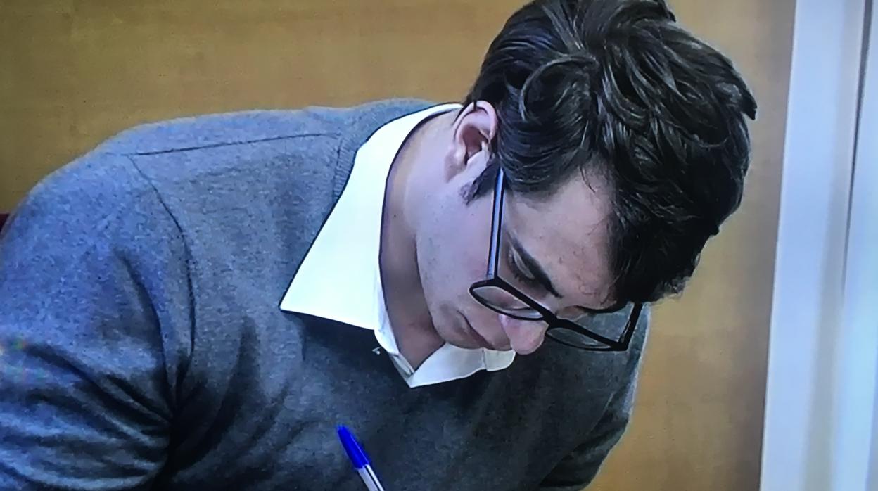 El asesino de Pioz, Patrick Nogueira, la semana pasada durante su declaración en el juicio