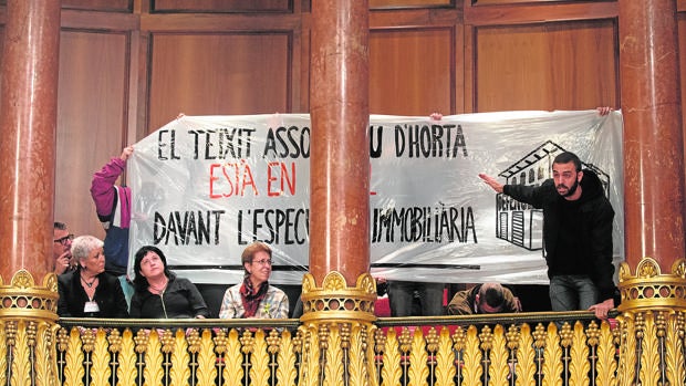 La vivienda, primer problema en la Barcelona de Ada Colau