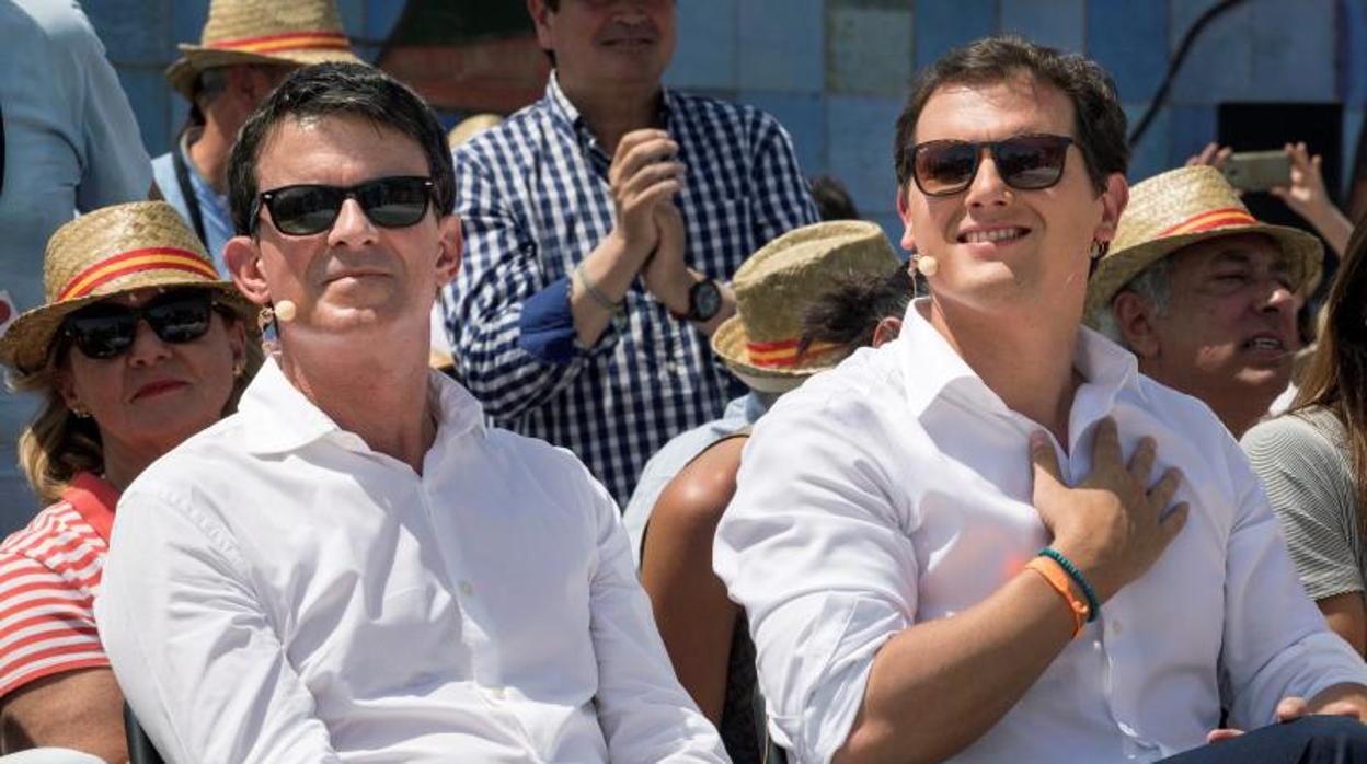 Manuel Valls y Albert Rivera en un acto de España Ciudadana en Palma, en el que también participó Joan Mesquida