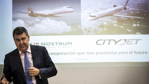 Los pilotos de Air Nostrum convocan huelga para tres días de noviembre