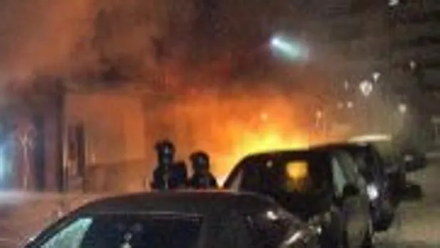 Desalojadas 70 personas al arder un antiguo cine reconvertido en iglesia adventista en Torrejón