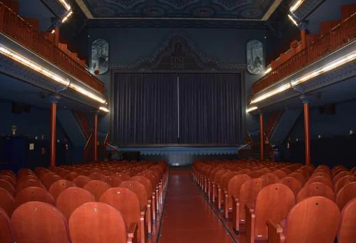 Sala principal del Cine Doré con capacidad para 315 personas