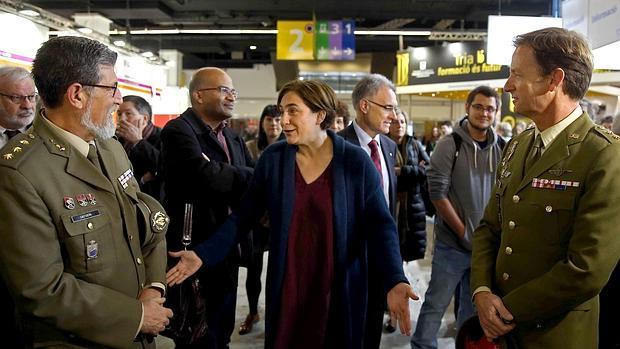 Defensa renuncia a la presencia militar en el Salón de la Enseñanza de Barcelona