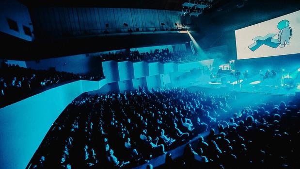 Unas de 1.700 personas vibran en el Palau de la Música con el Deleste