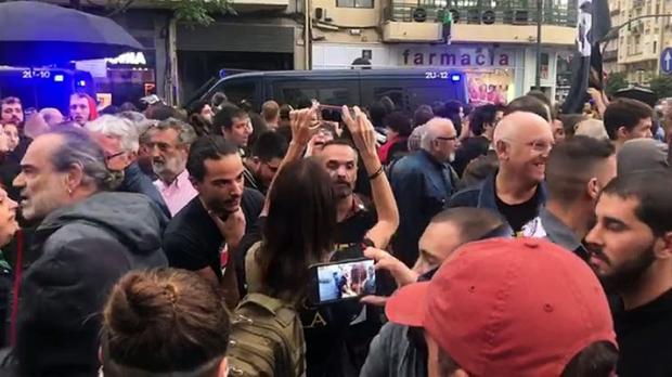 Dos detenidos por escupir, insultar y arrebatarle el móvil a Cristina Seguí en la manifestación del 9 d'Octubre