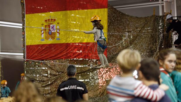 Podemos alienta una campaña contra la presencia del Ejército en la feria juvenil de Valencia