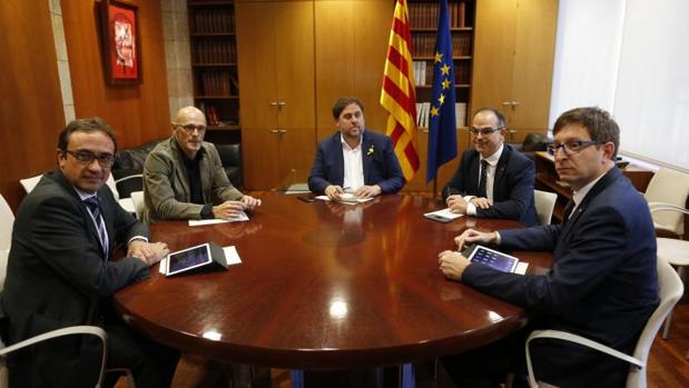 Junqueras, Romeva, Sànchez, Tull, Turull y Cuixart piden la recusación del juez Marchena