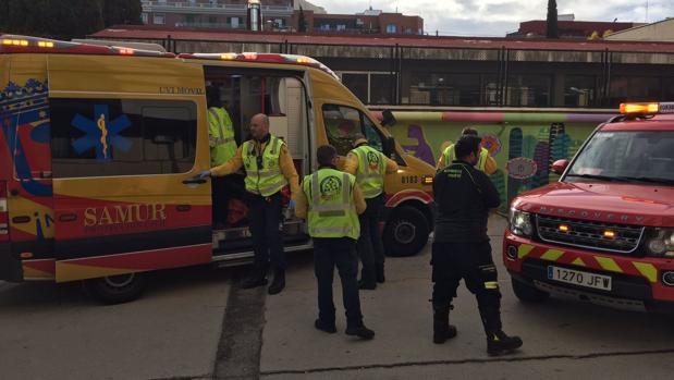 Un joven se rompe el brazo al quedar atrapado en la impresora de su instituto