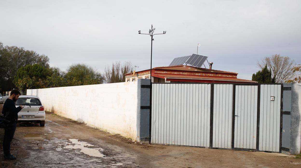 Puertas de la casa en la que se produjo el crimen