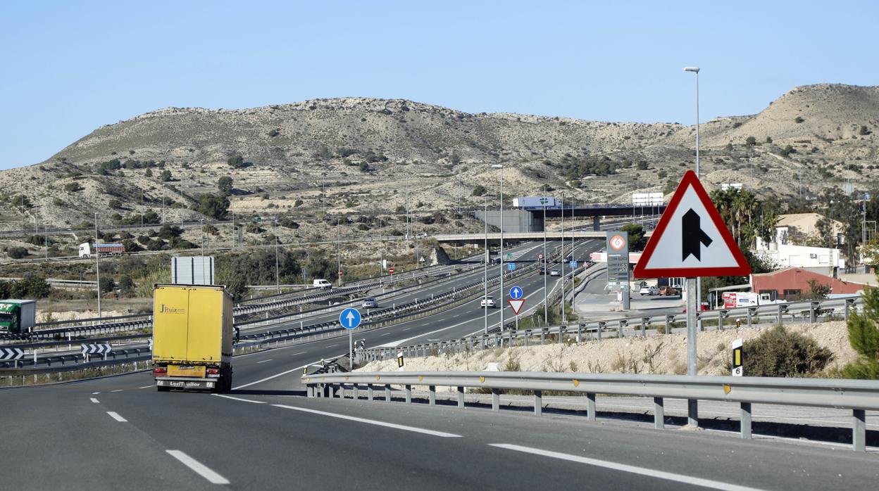 Imagen de archivo de la autovía en dirección a Alicante
