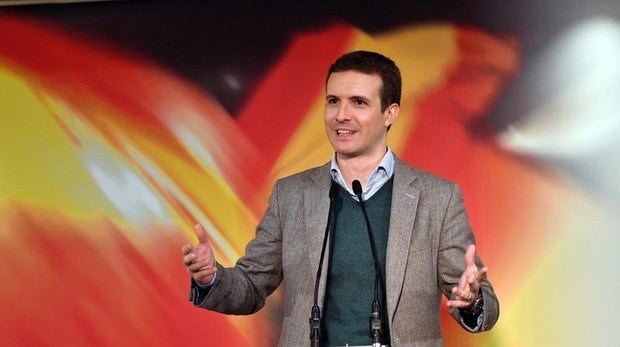 Casado quiere reforzar el Estado y recuperar competencias para vertebrar España