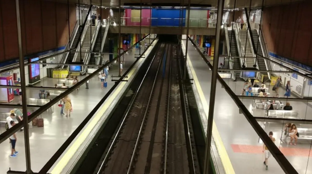 Interior de la estación de Metro de Moncloa