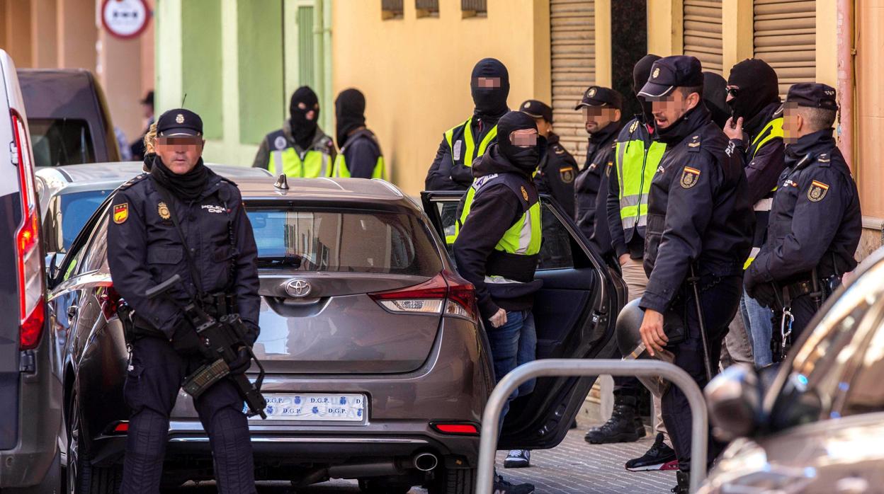 El torcido camino a Siria entre drogas y la yihad