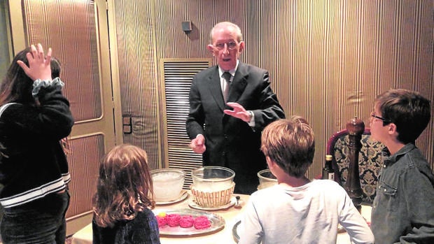 El hilo que nos cose