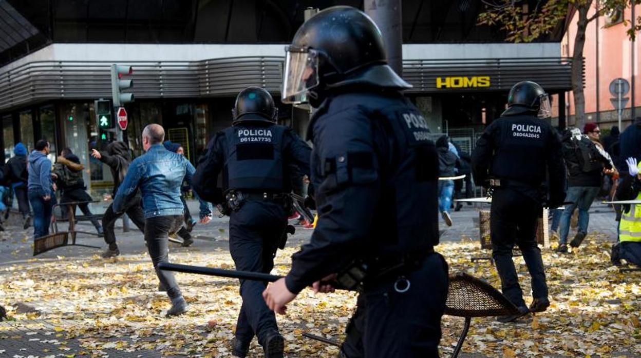 Intervención de los Mossos en Gerona