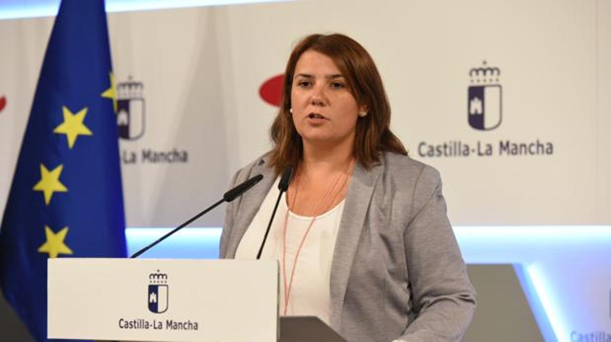 Agustina García Élez, consejera de Fomento de Castilla-La Mancha