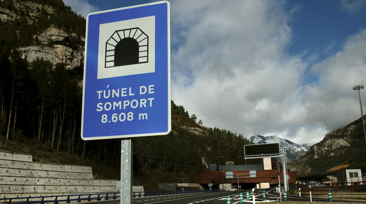 El túnel de Somport tiene más de 8 kilómetros que discurren por las entrañas del Pirineo
