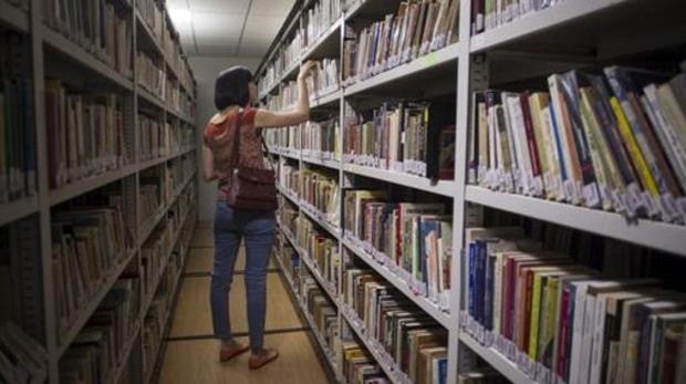 Detenido en Valencia por no devolver presuntamente más de 200 libros a una biblioteca