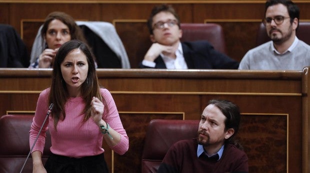 Belarra insulta a Casado por defender la prisión permanente tras la muerte de Laura y Calvo la aplaude