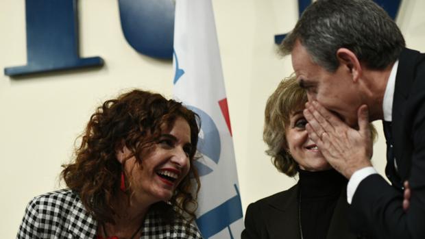 Zapatero: «Un acuerdo del "three party" en Andalucía no es bueno para el país»