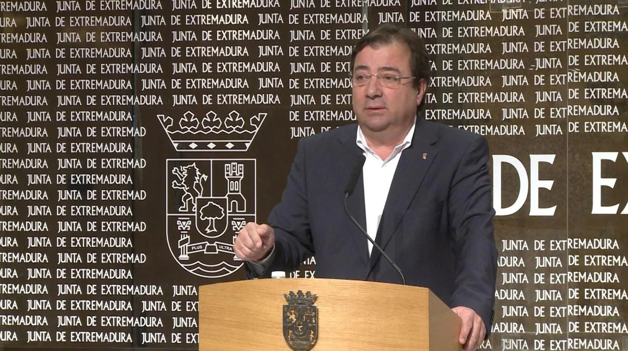 Guillermo Fernández Vara comparece tras los incidentes ferroviarios registrados en Extremadura