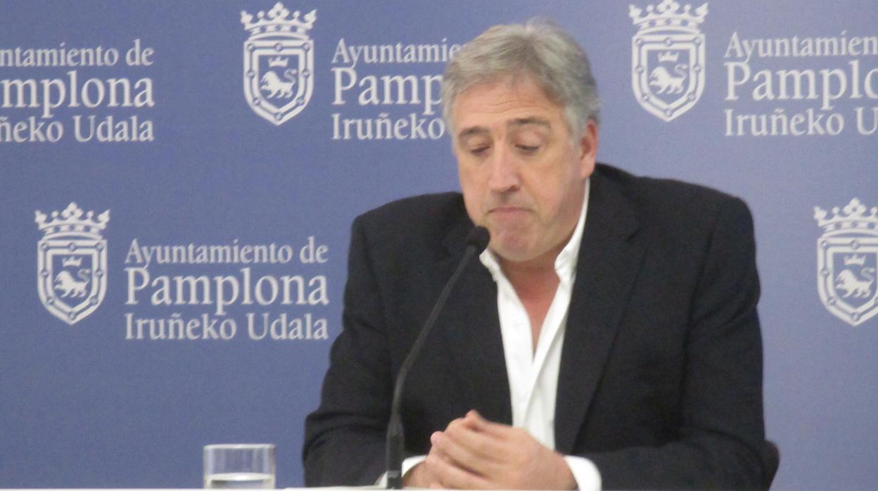 Los socialistas buscarán la retirada de la ordenanza municipal que iguala el euskera al castellano en Pamplona