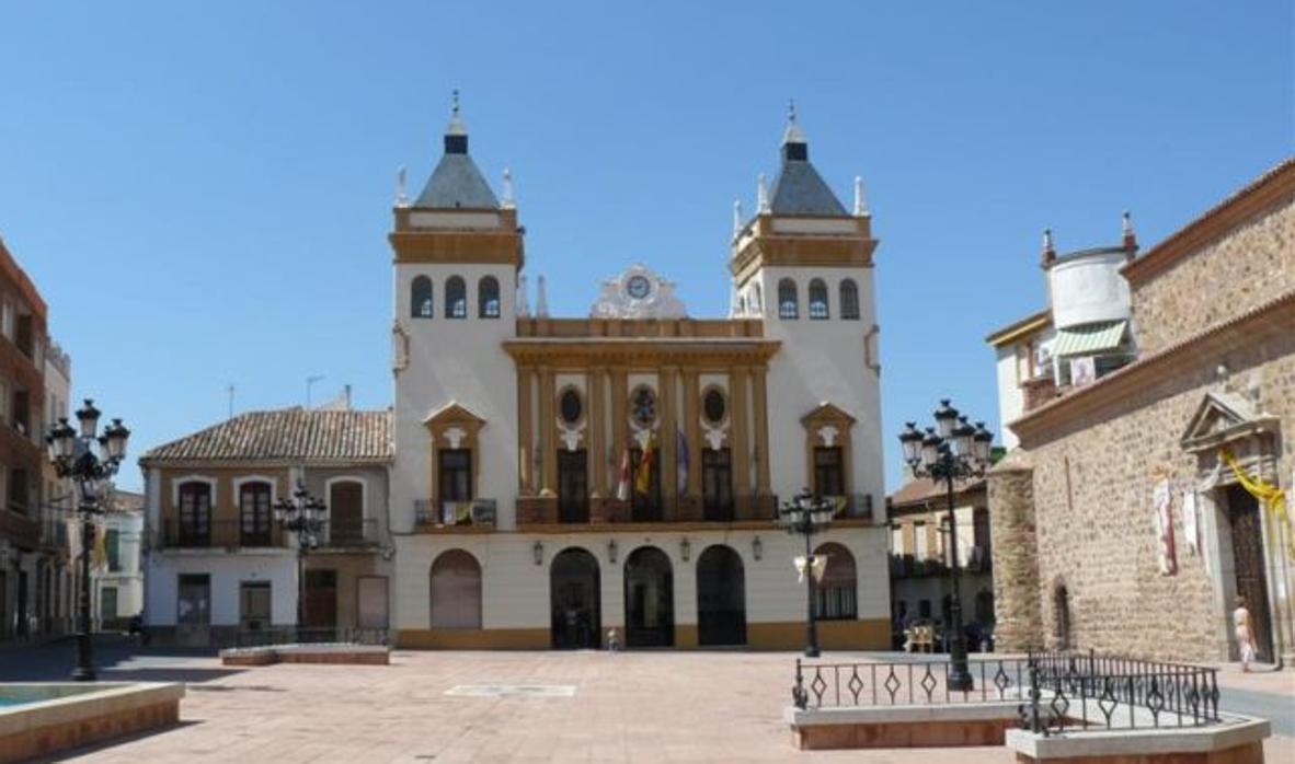 Plaza del Ayuntamiento de Almodóvar del Campo (Ciudad Real)