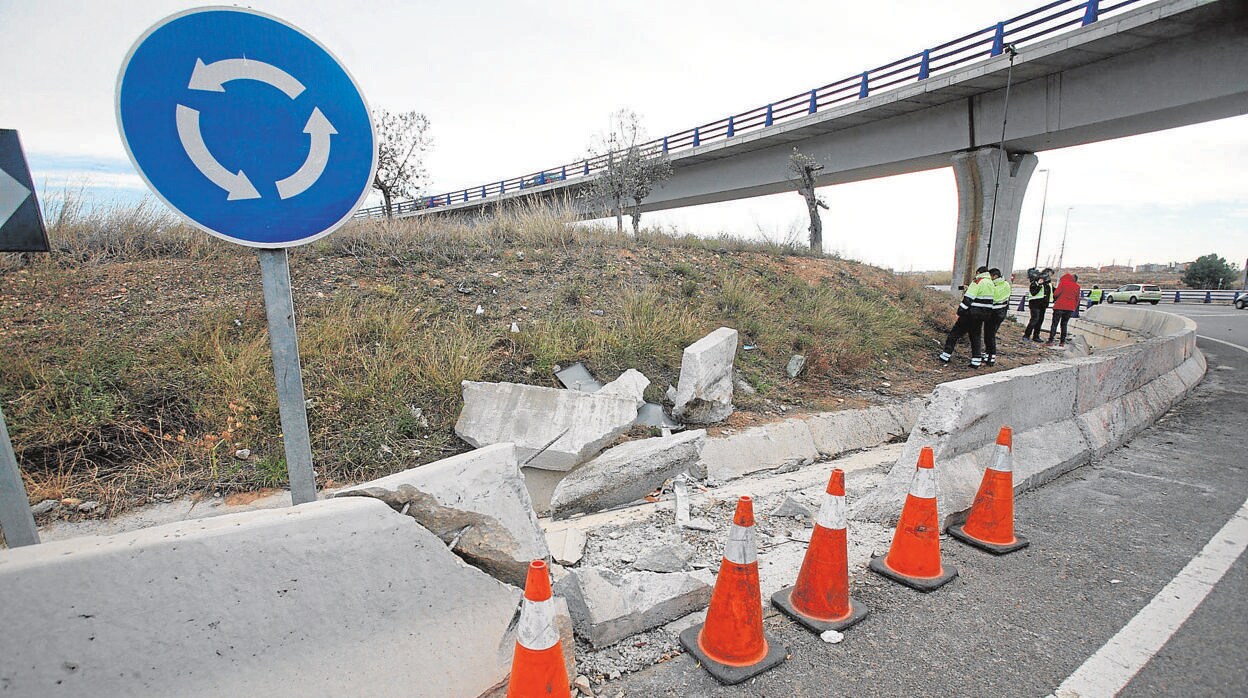 Destrozos tras un accidente mortal en Tarragona el pasado febrero