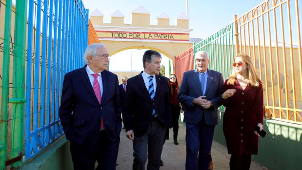 El PP reclama en el Senado reforzar las fronteras de Ceuta y Melilla