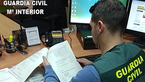 Detenido el secretario de un colegio público por malversar 140.000 euros de las cuentas