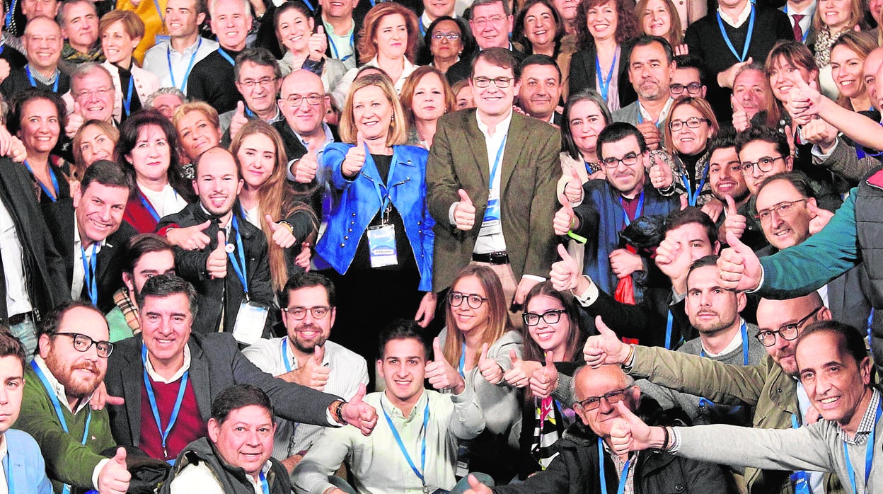 Fernández Mañueco, al frente de la delegación del PP de Castilla y León presene en la Convención nacional del PP