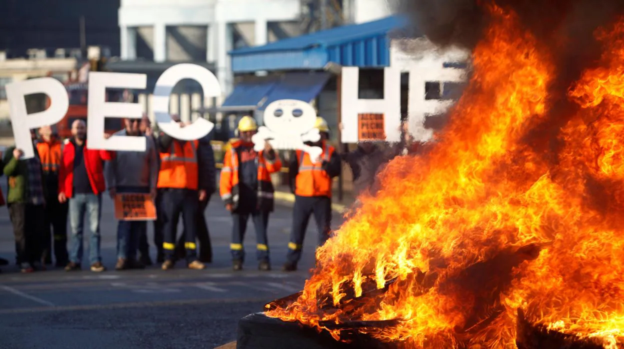 Protesta de los trabajadores de Alcoa en La Coruña