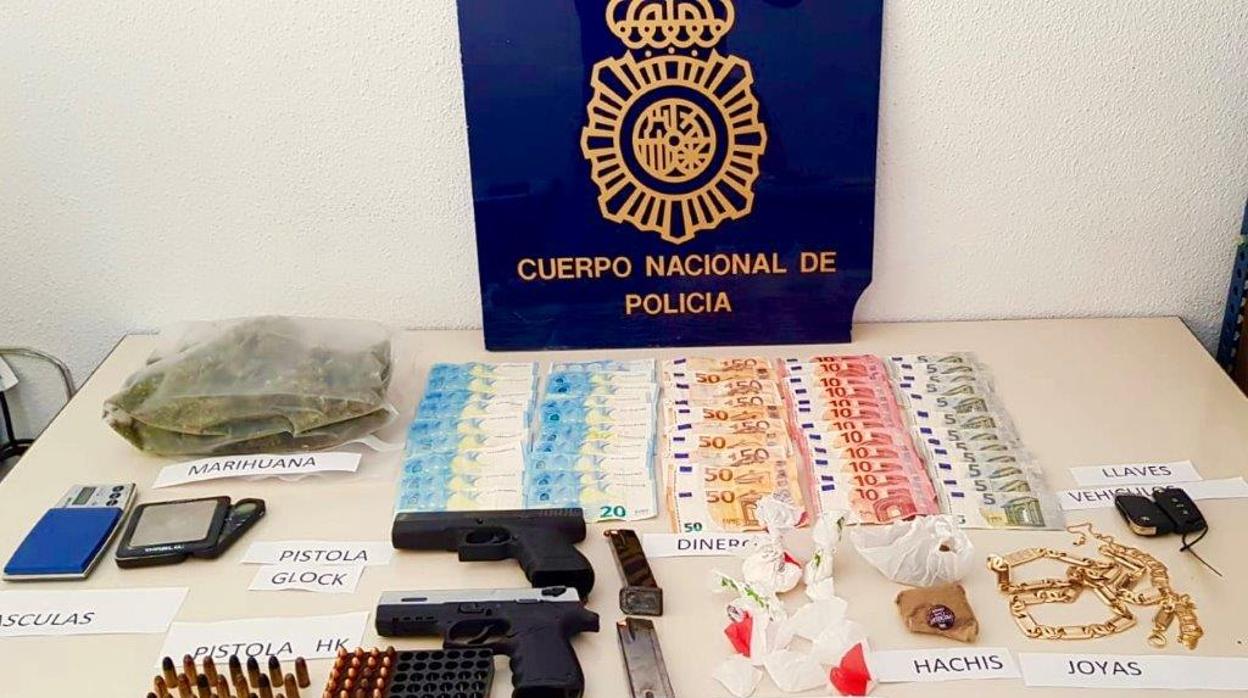 Material incautado de la operación antidroga