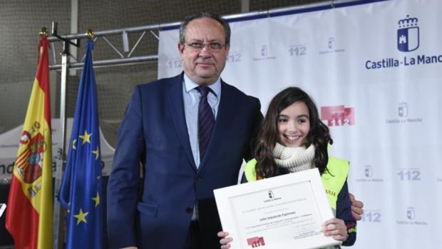 Una alumna del colegio de Guadalajara gana el VII concurso de dibujo del 112