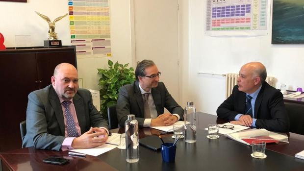 La Junta pide a Renfe celeridad en cambiar material móvil en los trenes